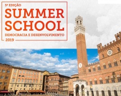 Summer School in “Democracia e Desenvolvimento” Summer School in “Democracia e Desenvolvimento”