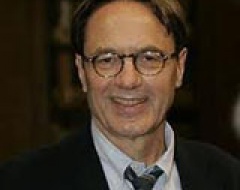 Il prof. Maurizio Bettini