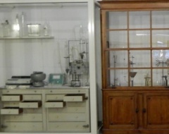 Presentazione del percorso “Chimica è”