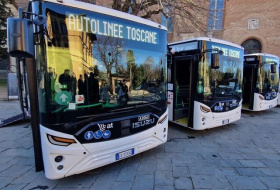 Abbonamenti annuali urbani a costi dimezzati per studentesse e studenti
