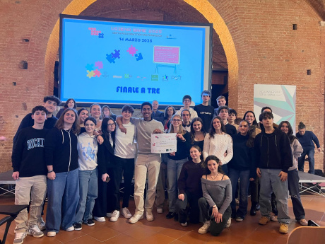 Il contest sulla scienza tra le classi delle scuole superiori del 14 marzo scorso, in occasione di UniStem Day 2025, è stato dedicato quest’anno al ricercatore Giulio Regeni Il contest sulla scienza tra le classi delle scuole superiori del 14 marzo scorso, in occasione di UniStem Day 2025, è stato dedicato quest’anno al ricercatore Giulio Regeni