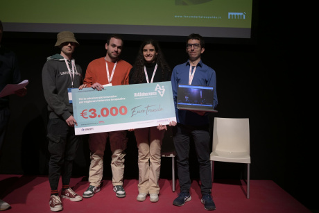 A dottoranda Unisi 1°premio AI4Adherence Global Health Innovation Hackathon