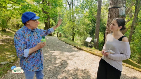 La zoologa Debora Barbato alla trasmissione “Green Lovers” di Rai 2 La zoologa Debora Barbato alla trasmissione “Green Lovers” di Rai 2