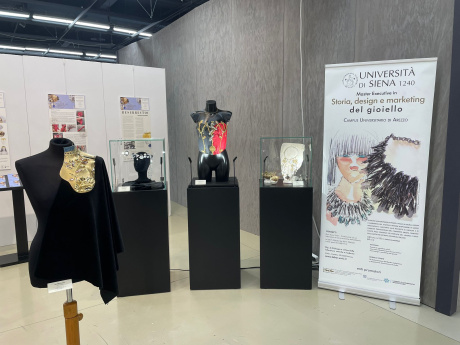 "Florent in auro. Gioielli per la Rosa d’oro di Pio II"