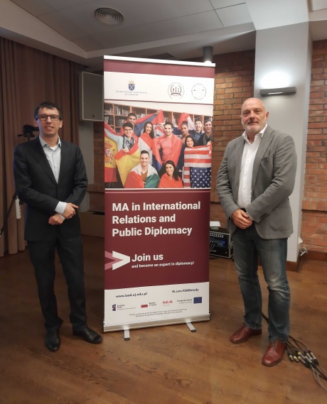 Conferenza “International Relations and Diplomacy in the Post-Pandemic world” Conferenza “International Relations and Diplomacy in the Post-Pandemic world”