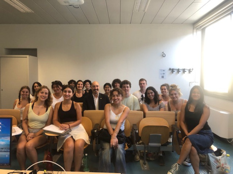 Il Prof. Borghesi ha incontrato gli studenti Summer school Yale University