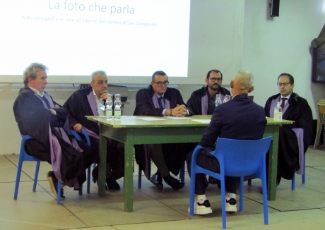 Studente del Polo Universitario Penitenziario si laurea in Scienze internazionali