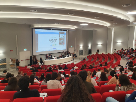 Ammissione Medicina e Chirurgia: 384 i partecipanti al primo appello