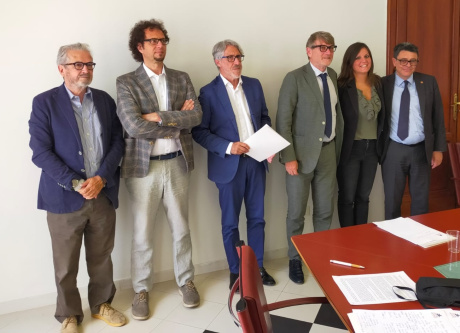 Da luglio abbonamenti annuali urbani a costi agevolati per studentesse e studenti universitari Da luglio abbonamenti annuali urbani a costi agevolati per studentesse e studenti universitari