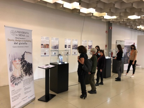 In mostra i lavori degli allievi del master sul gioiello dell’Ateneo