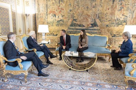 L’Università di Siena al Quirinale: Noemi Pigini presenta al Presidente Mattarella l’edizione critica di Santa Caterina